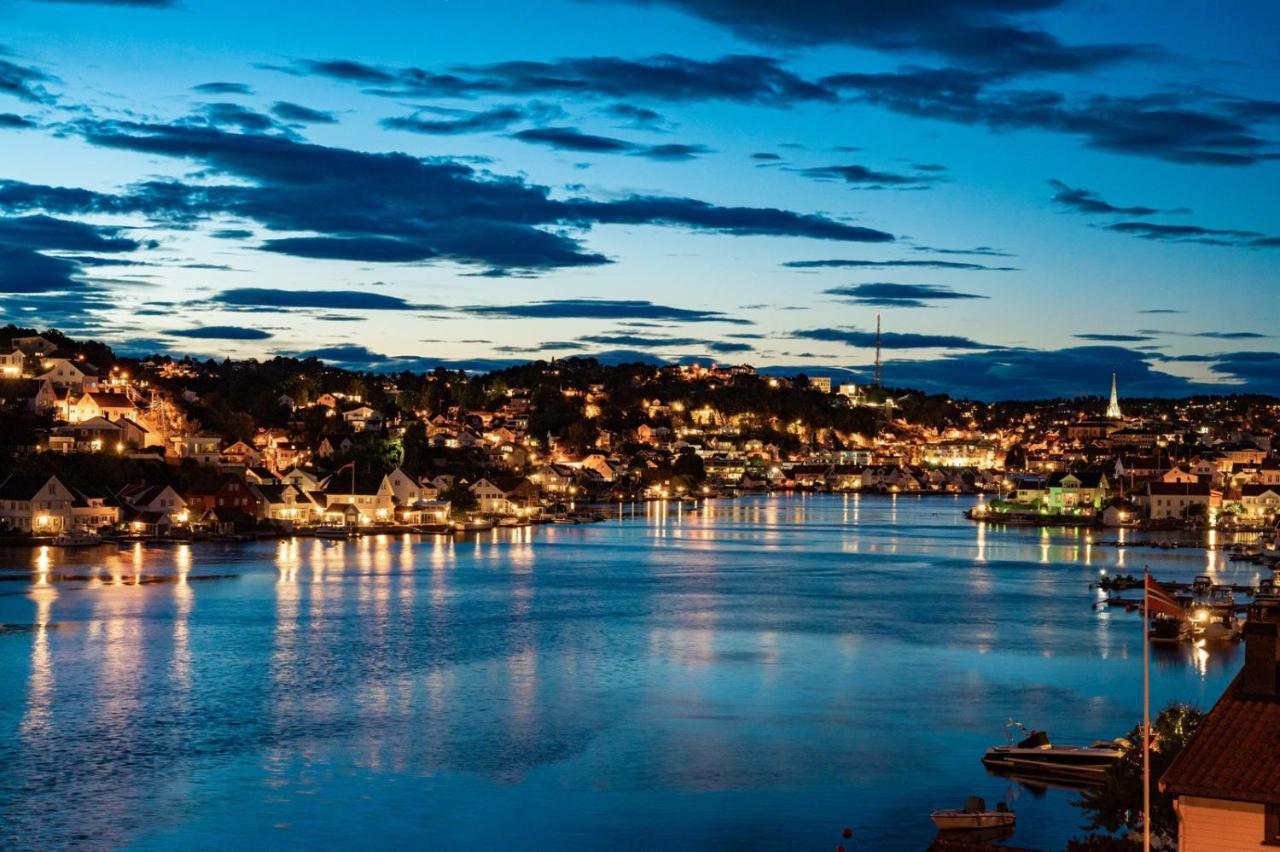 Luxurious Boathouse With Private Dock In The Best Location In Arendal Kültér fotó
