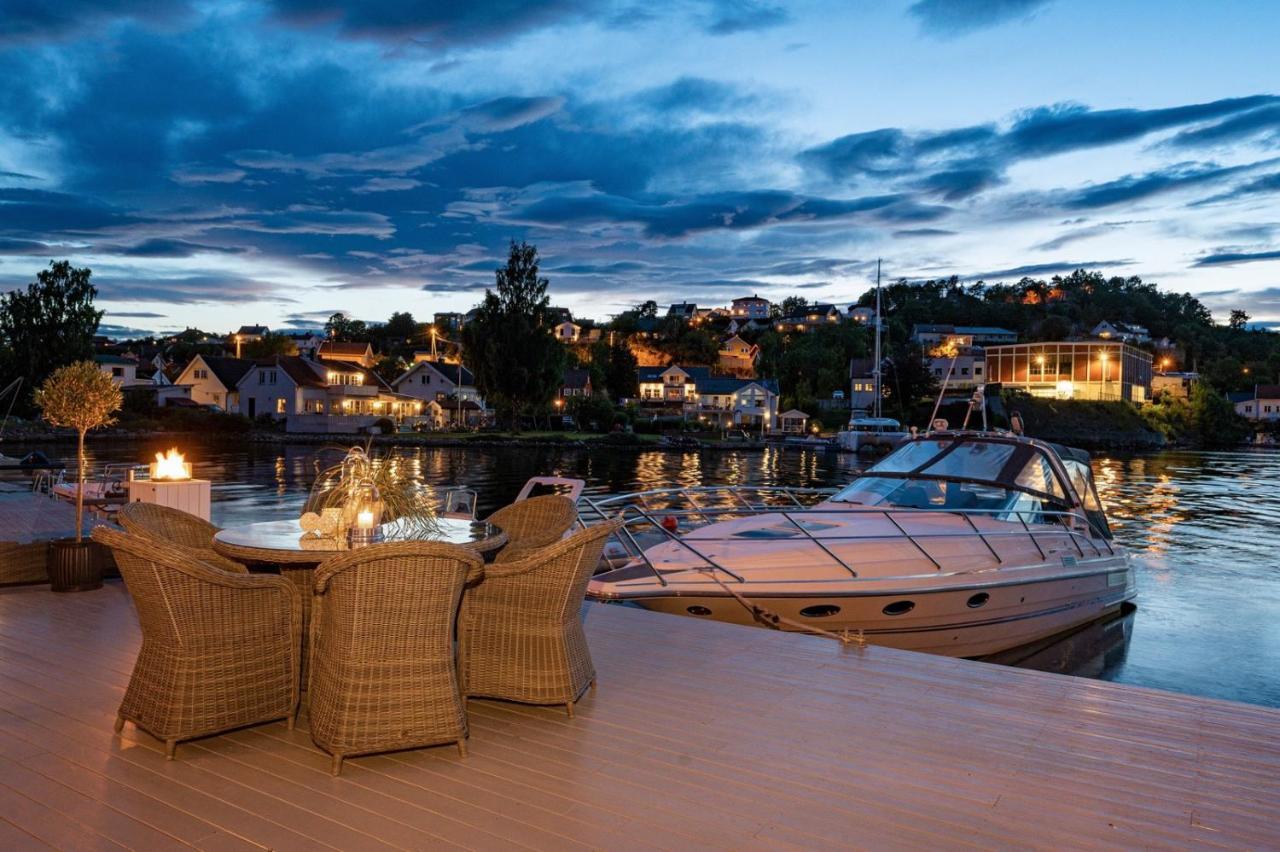 Luxurious Boathouse With Private Dock In The Best Location In Arendal Kültér fotó