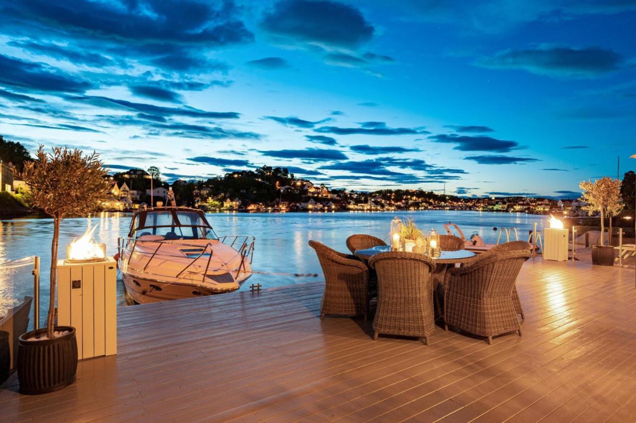 Luxurious Boathouse With Private Dock In The Best Location In Arendal Kültér fotó