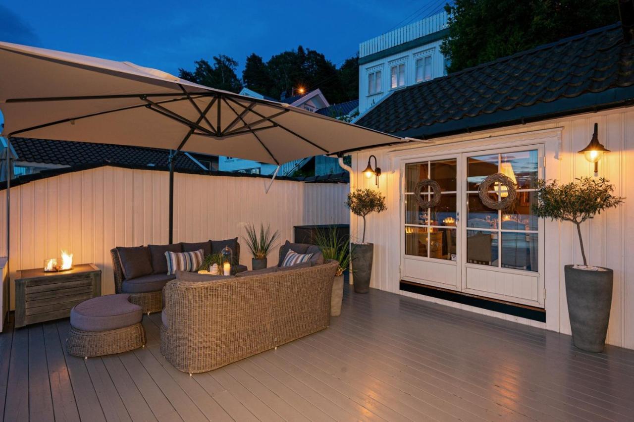 Luxurious Boathouse With Private Dock In The Best Location In Arendal Kültér fotó